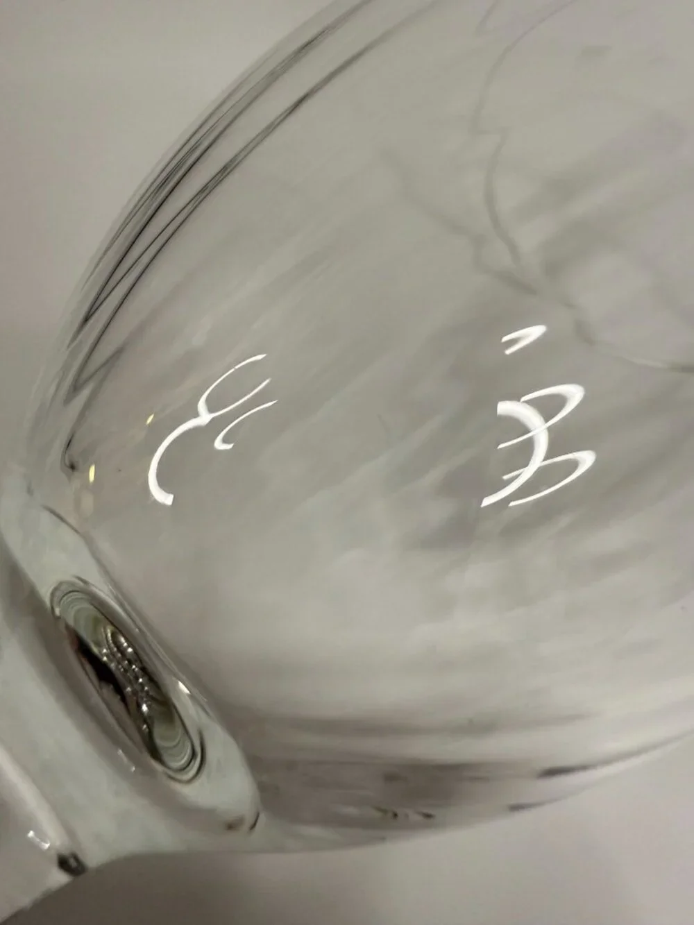 Crystal Swirl Champagne Goblet / Wine Glass, 7.5